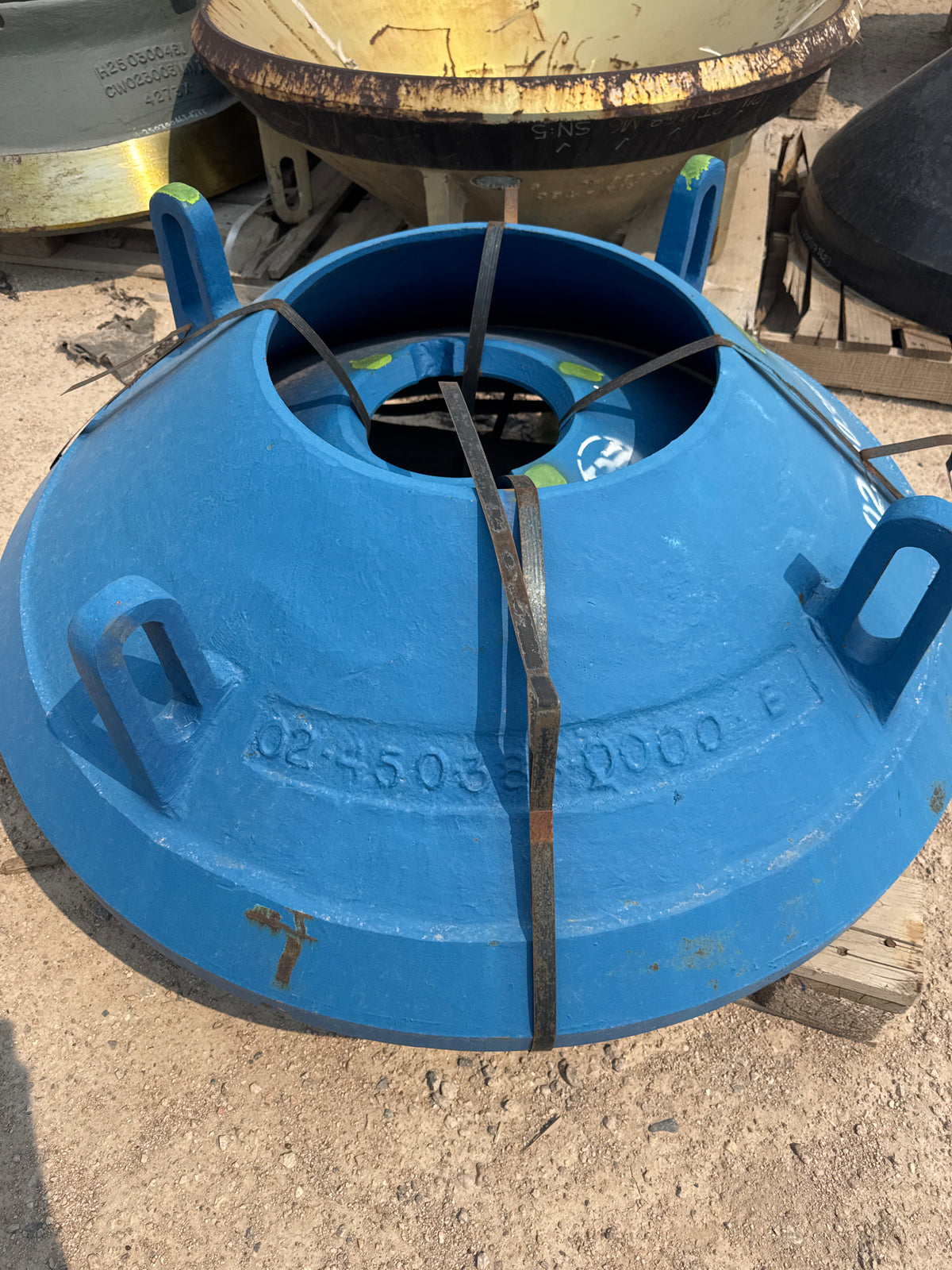 Cedarapids RC45 Cone Crusher Medium Fine Liner 024503860000