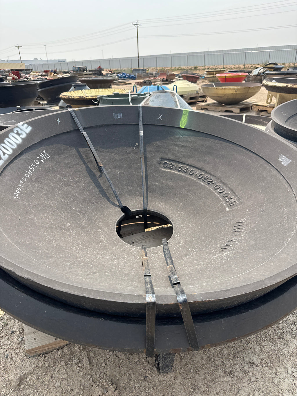 Cedarapids RC54 Cone Crusher Coarse Mantle 025400220003