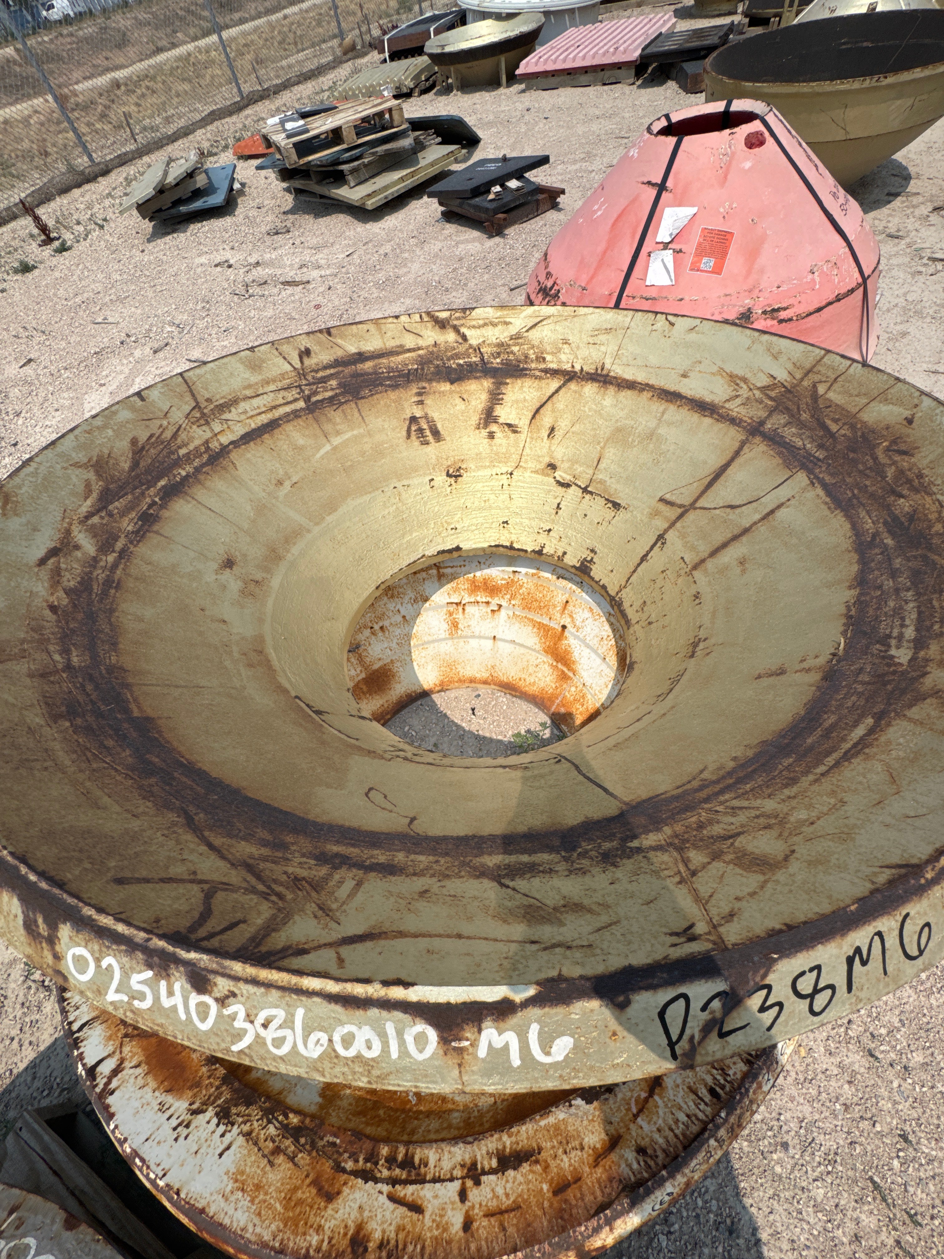 Cedarapids RC54 Cone Crusher Medium Fine Liner 025403860010-M6