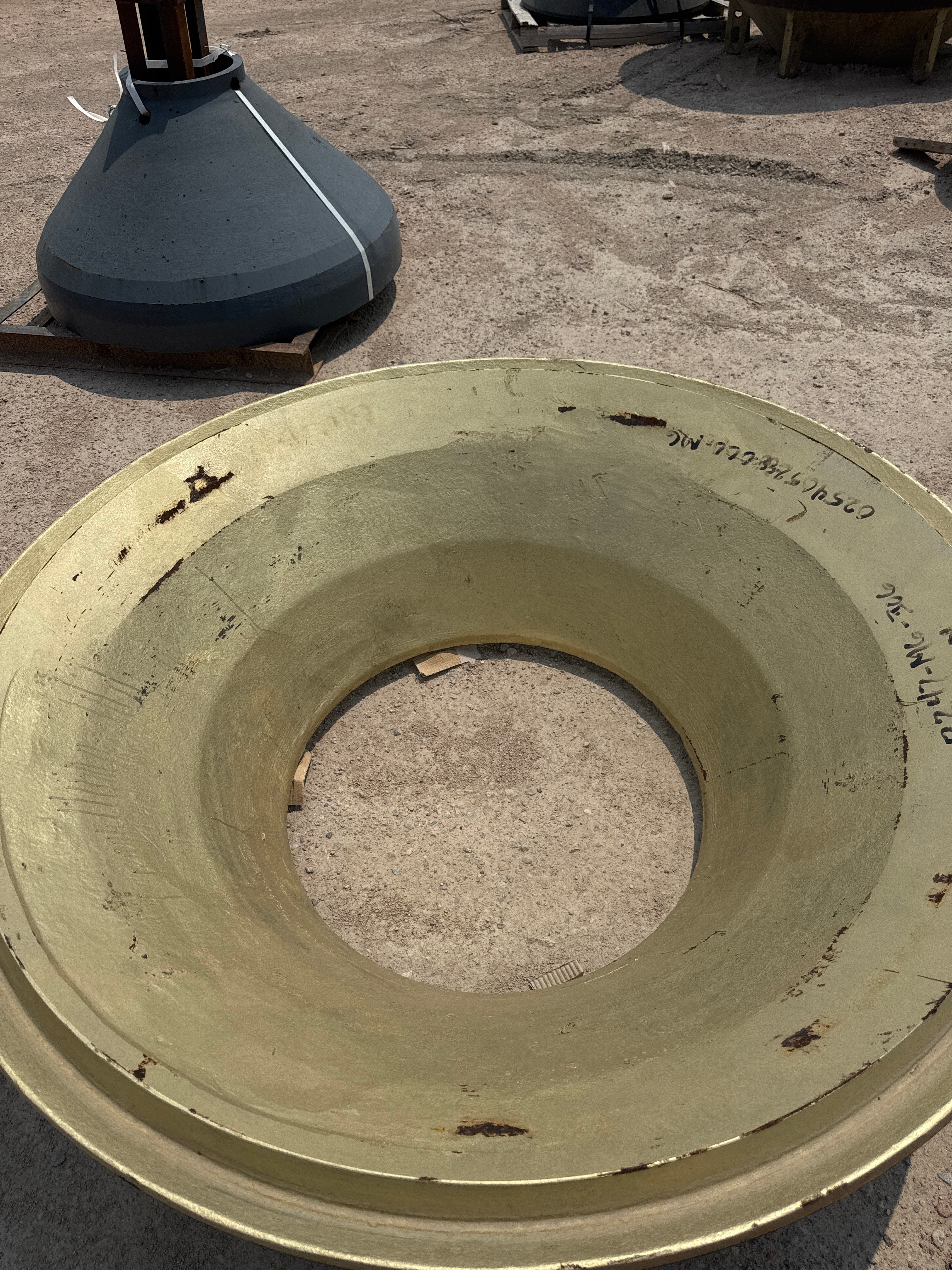 Cedarapids RC54 Cone Crusher Fine Liner 025405288000-M6