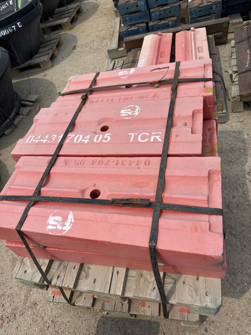 Cedarapids 5064 HSI Blow Bar 0443170405TCR-QC