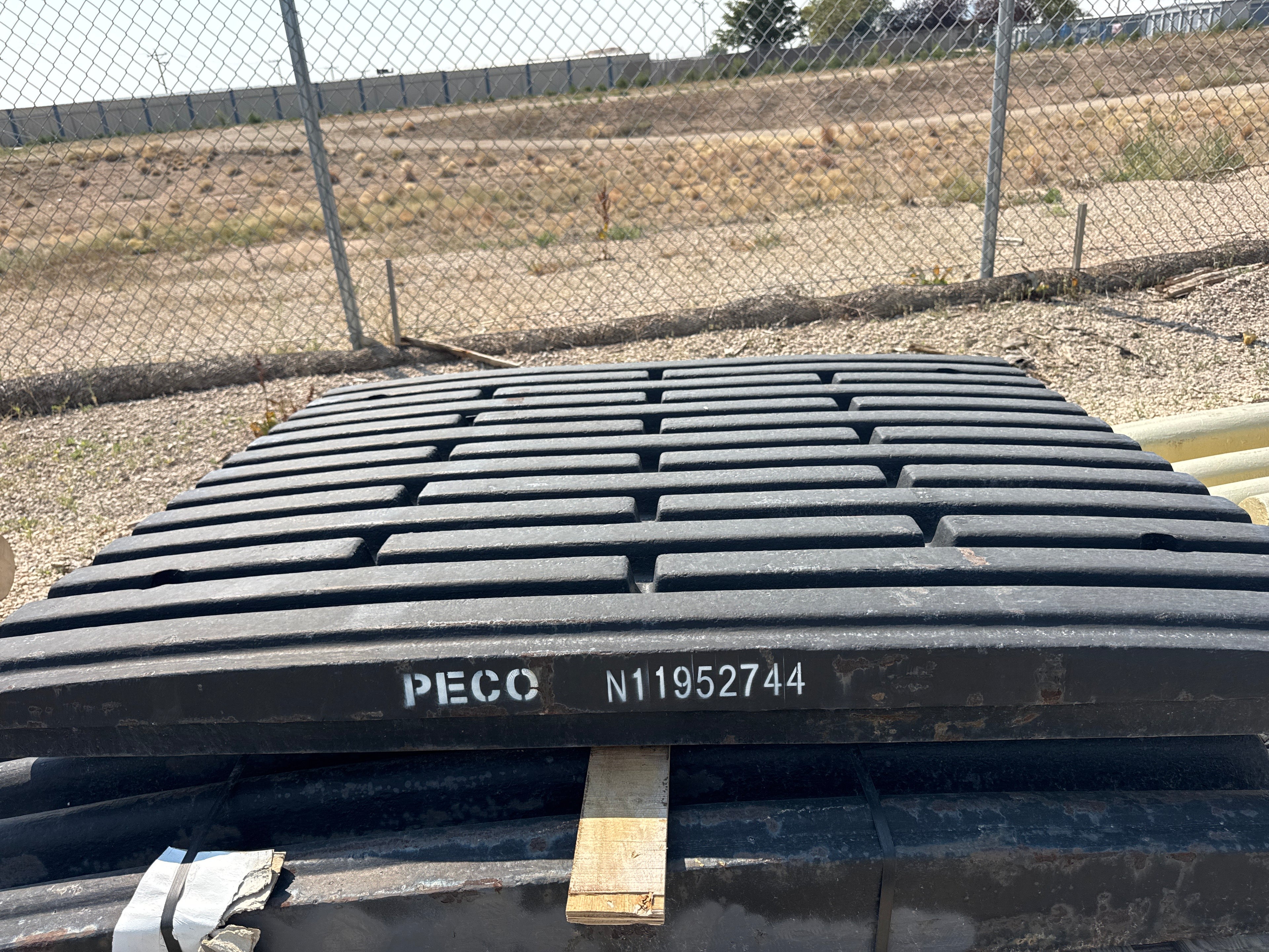 Metso C3054 Jaw Crusher Moving Jaw Die 1195-2744-18