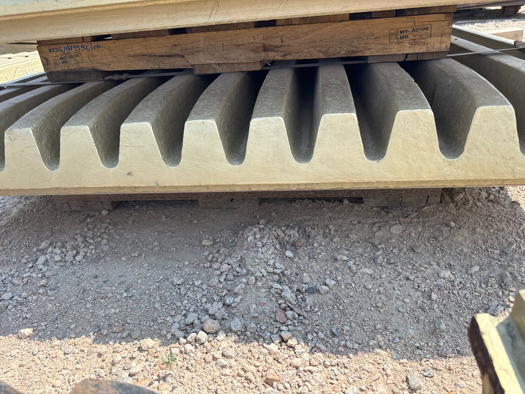 Superior 3055 Jaw Crusher Station Assembly 50-3055-S1-HD-M5