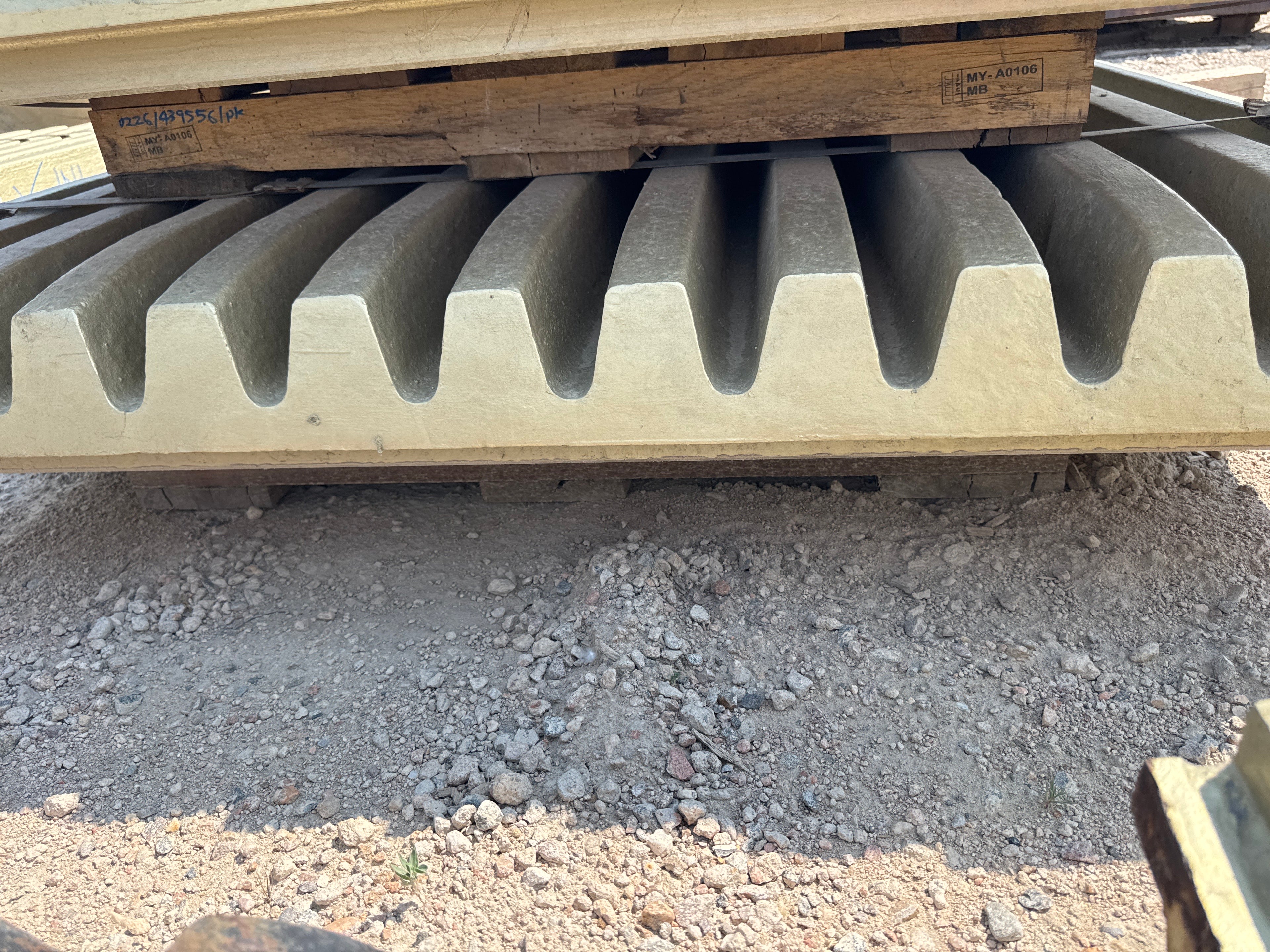 Superior 3055 Jaw Crusher Station Assembly 50-3055-S1-HD-M5