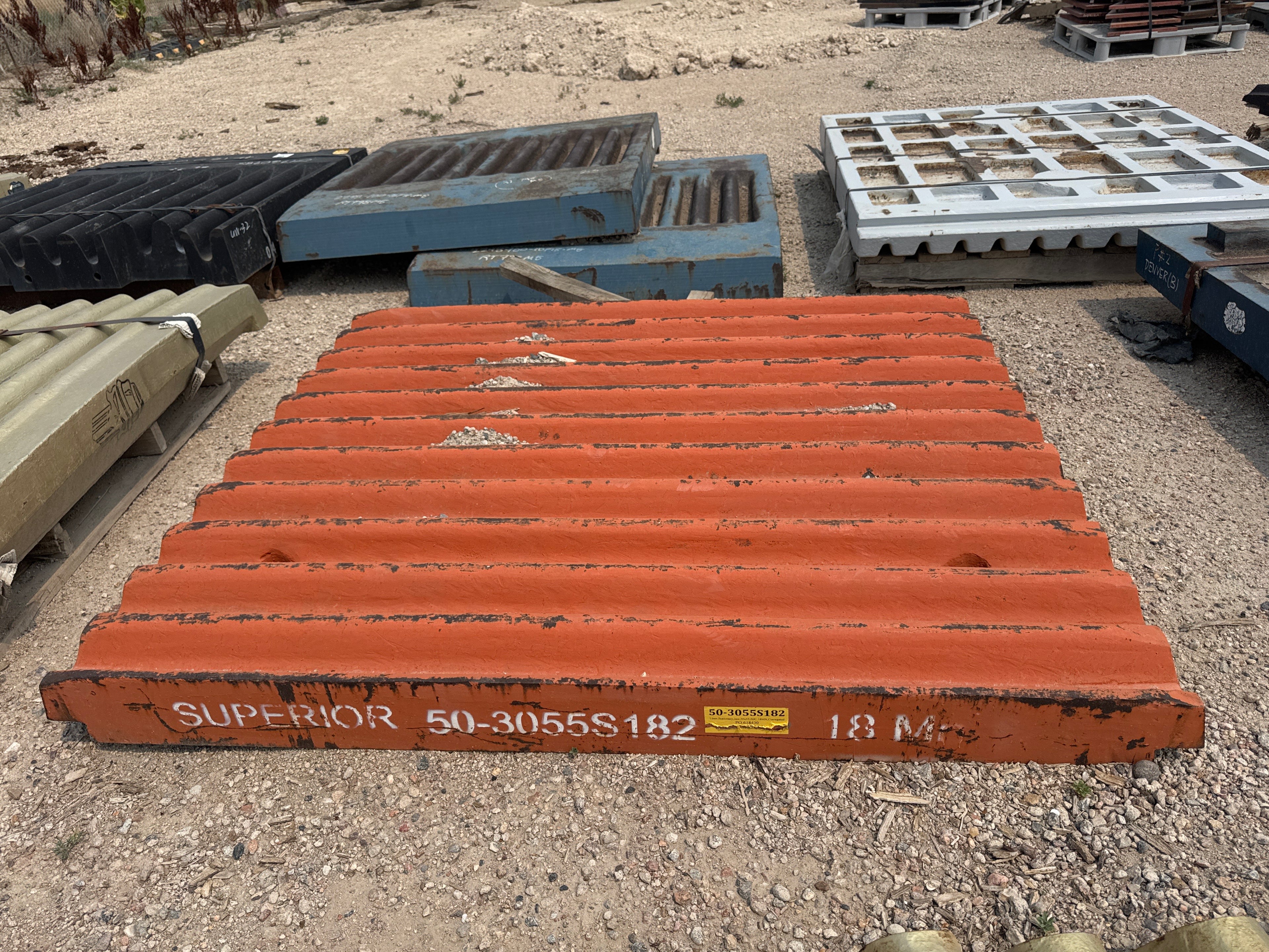 Superior 3055 Jaw Crusher Stationary Jaw Liner 50-3055S182