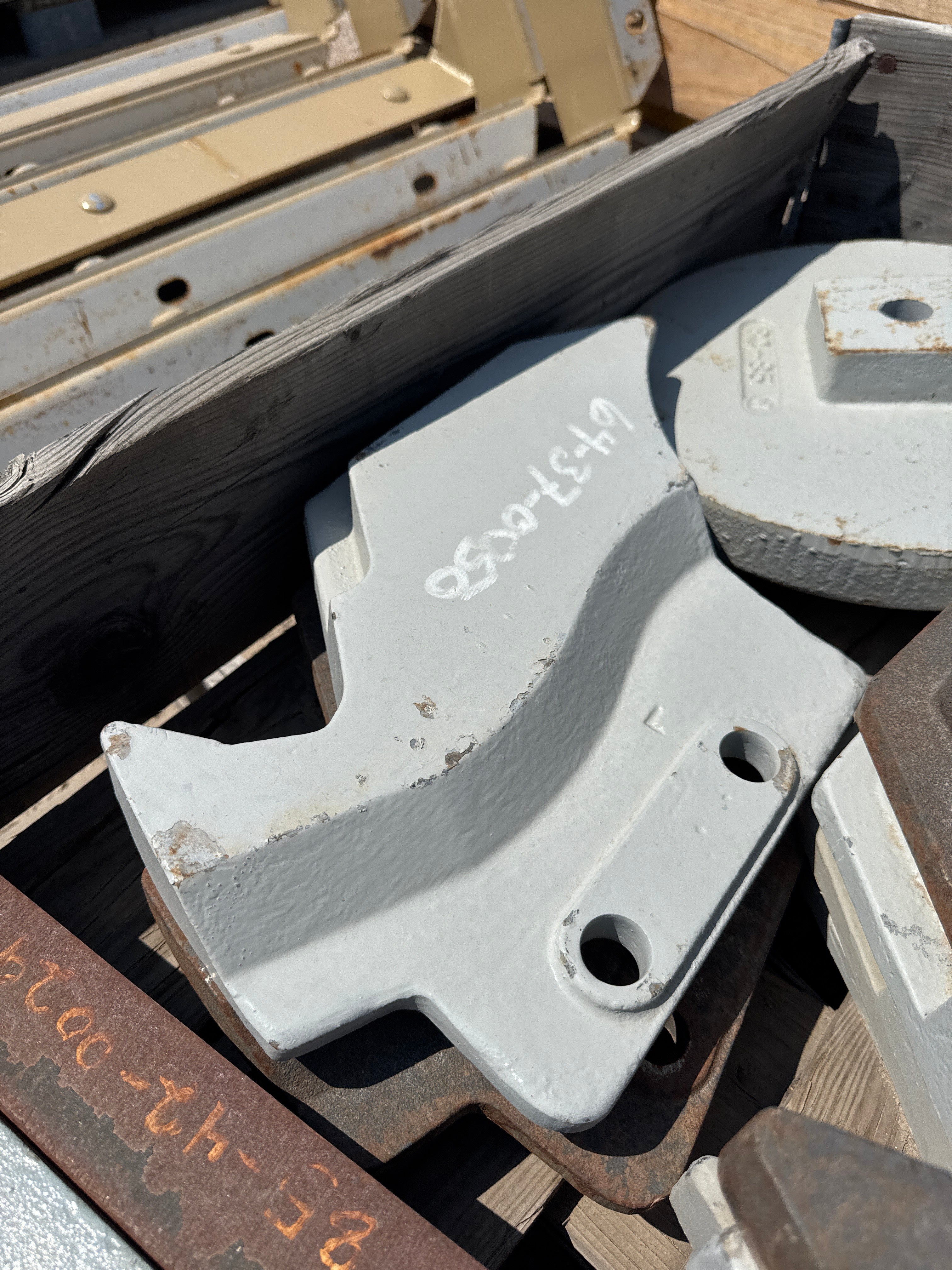 Rotor Lower Wear Plate 64-37-0050