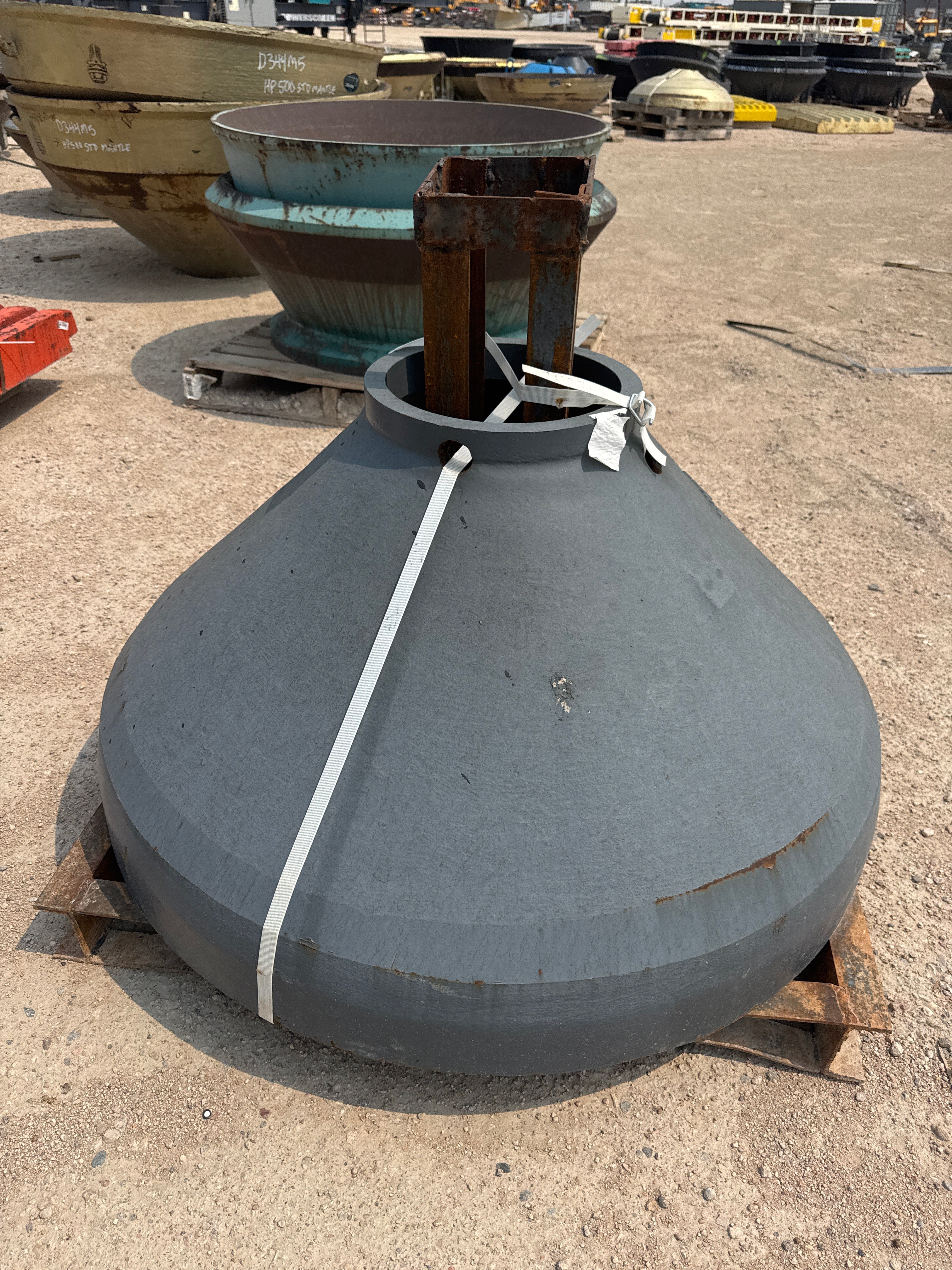 Cedarapids TC1150 Cone Crusher Heavy Duty Mantle CW023-007-MN180