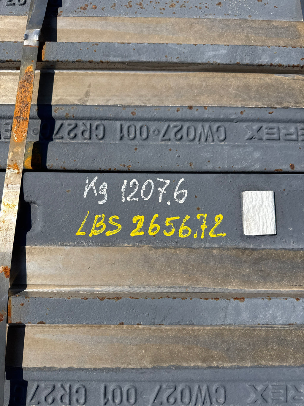 Impact Crusher Ceramic Blow Bar CW027-001-CR27C