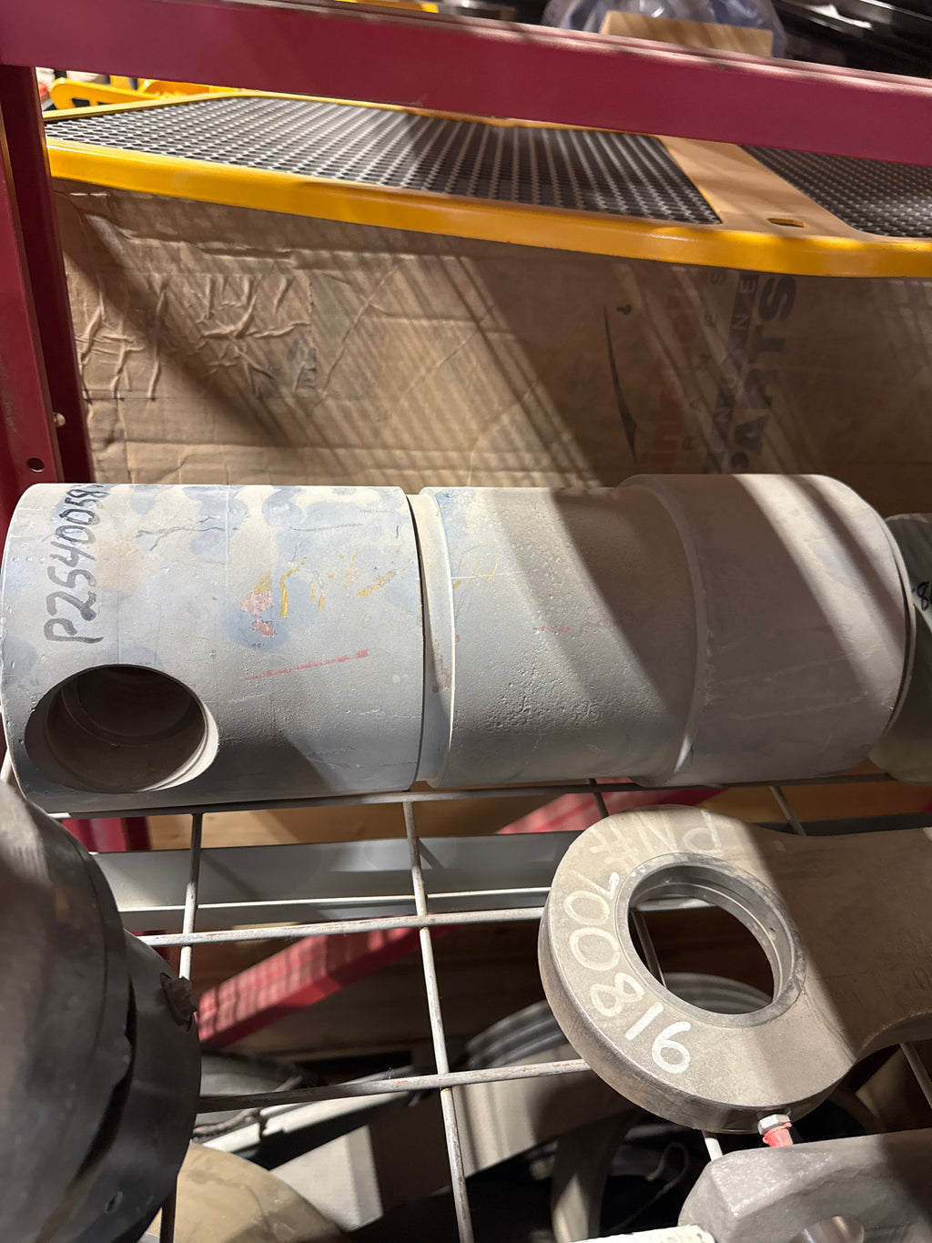 Cedarapids Cone Crusher Tramp Cylinder P25400580020
